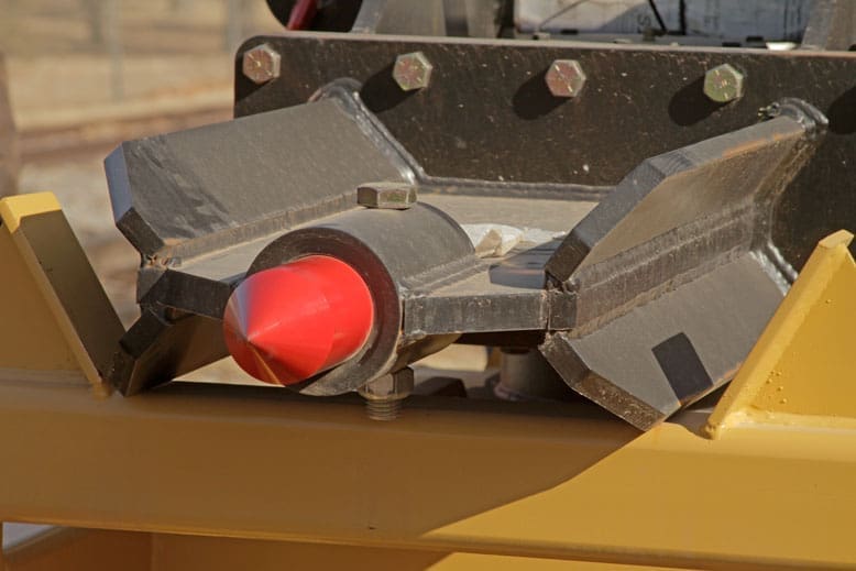 Bolt-on-Ballast-Spear-for-Tie-Inserter