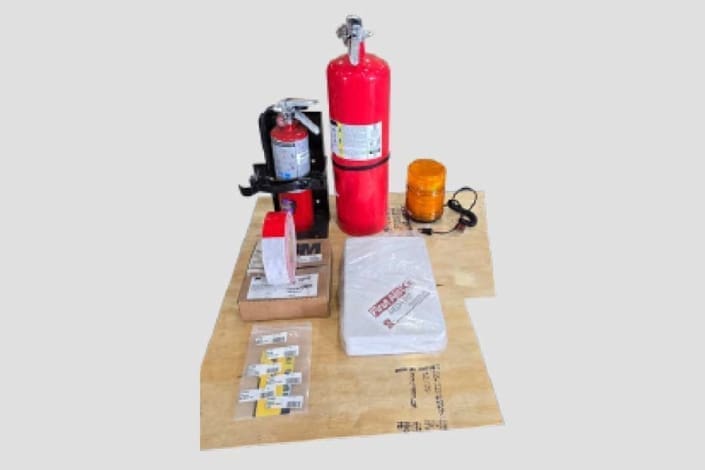 Dymax Rail Rider X2-15T FRA installation kit for U.S. and Canada market Dymax Rail Rider X2-15T FRA installation kit including beacon, fire extinguisher, retroreflective tape, decals, and first aid kit for U.S. and Canada rail markets